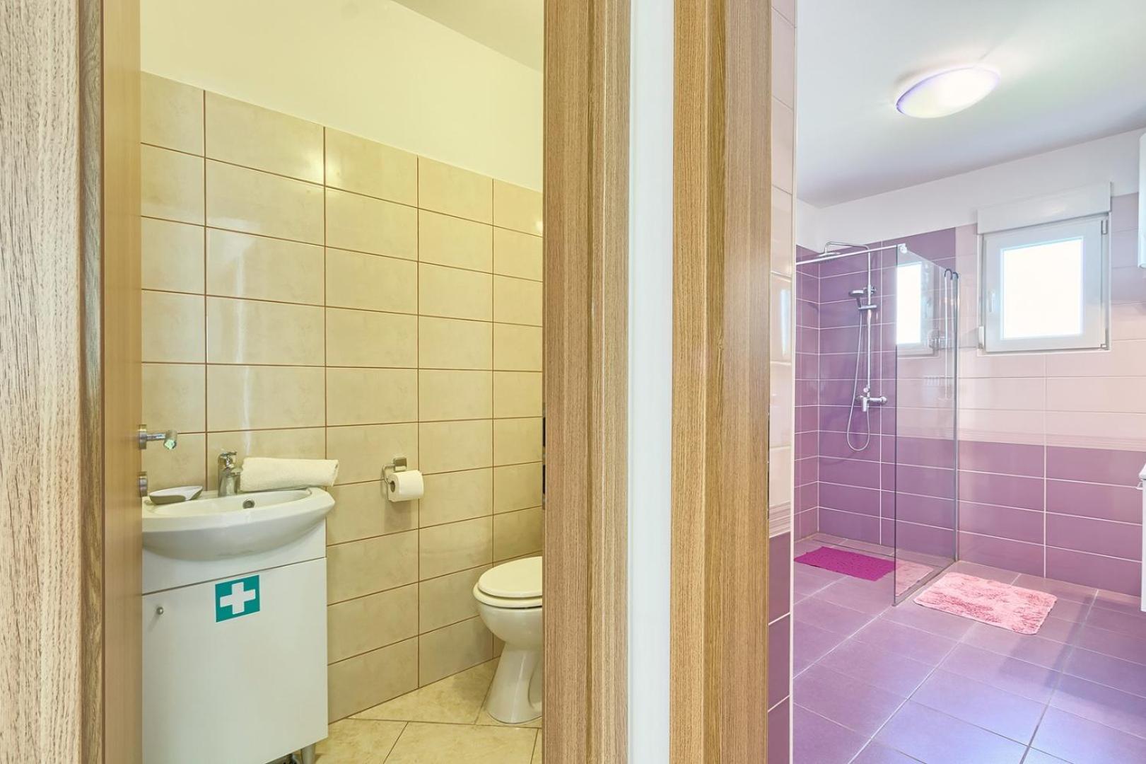 Holiday House Valnessa 메덜린 외부 사진
