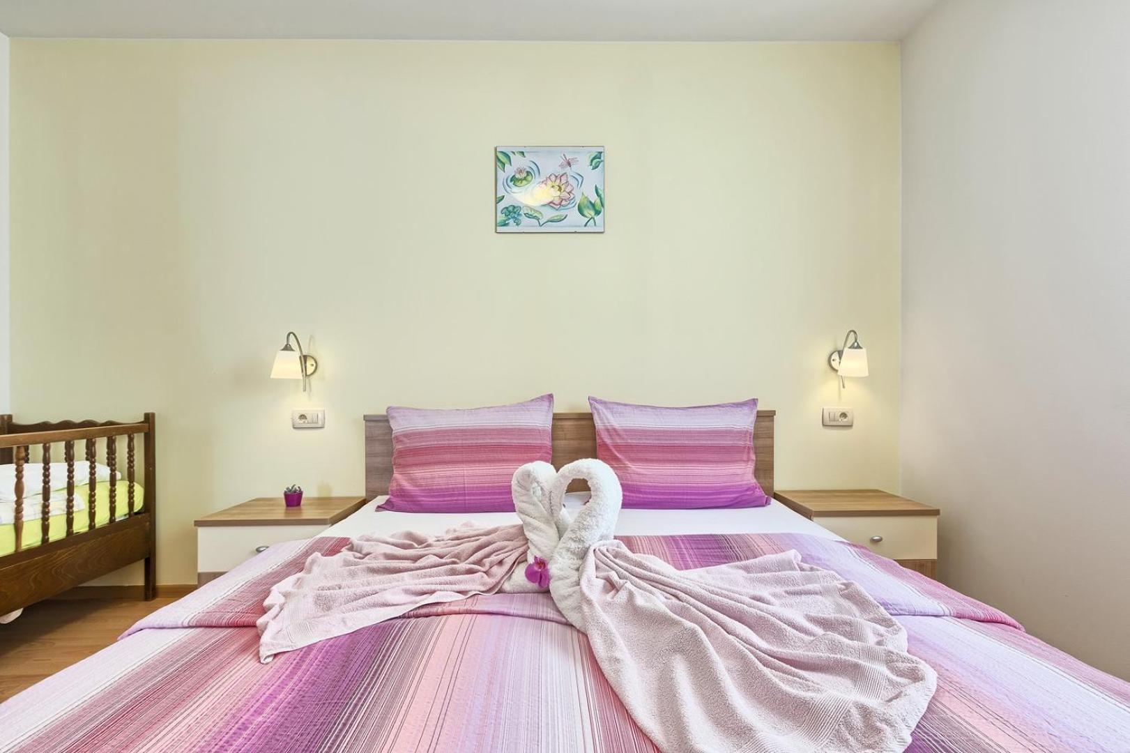 Holiday House Valnessa 메덜린 외부 사진