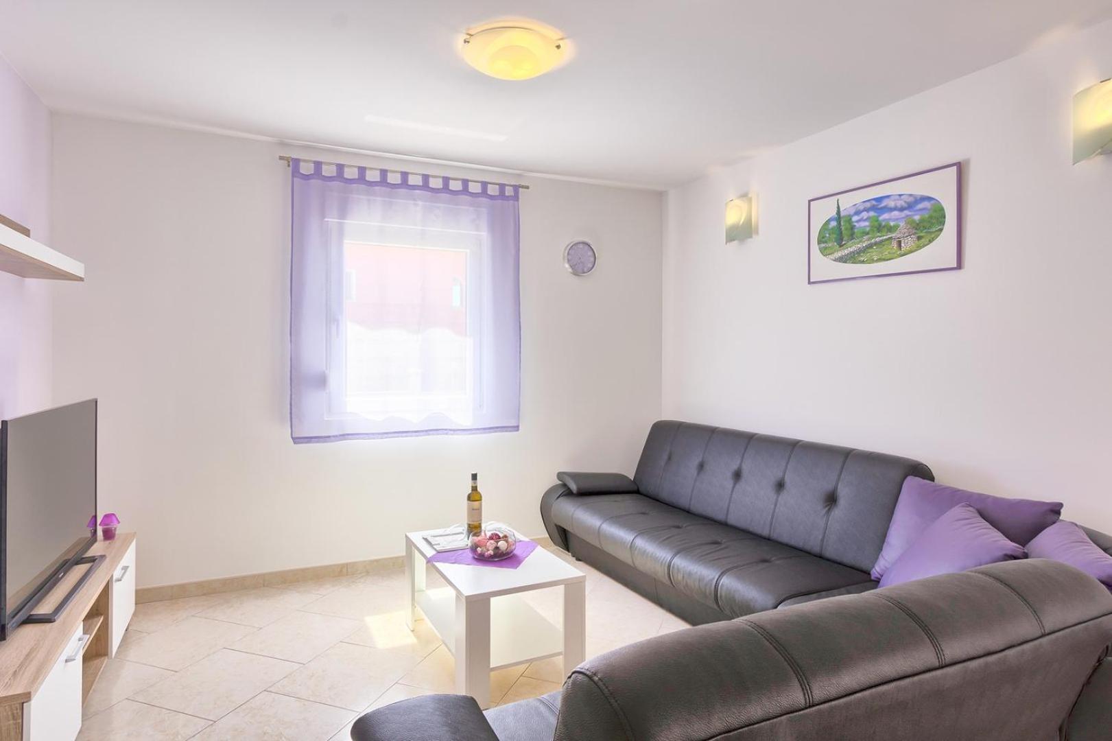 Holiday House Valnessa 메덜린 외부 사진