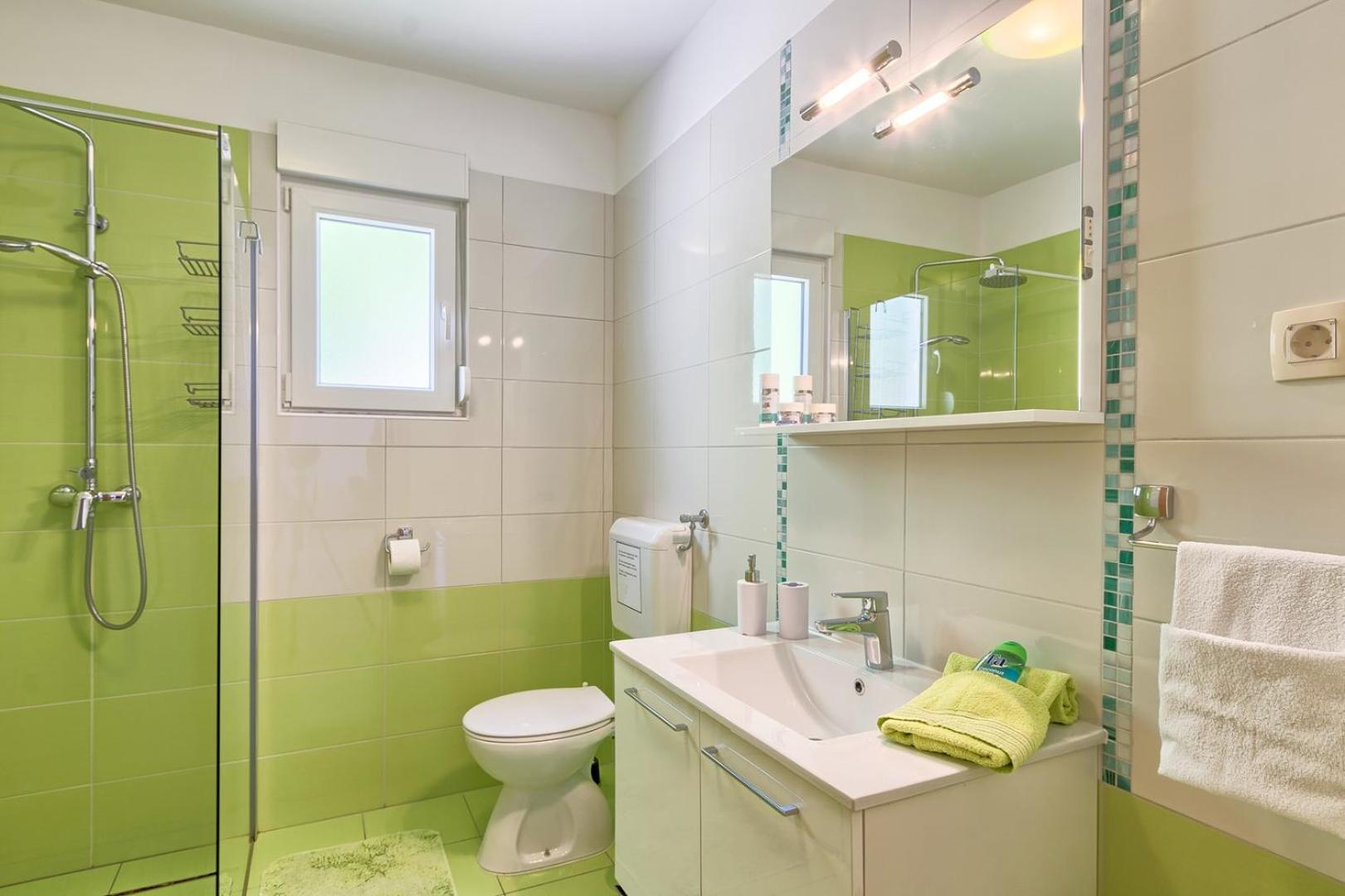 Holiday House Valnessa 메덜린 외부 사진